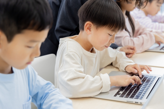 パソコンスクールテルン ジュニアプログラミング科